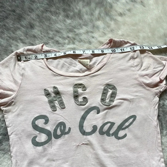 🔥4/$20 Hollister Graphic Tee - Picture 7 of 9